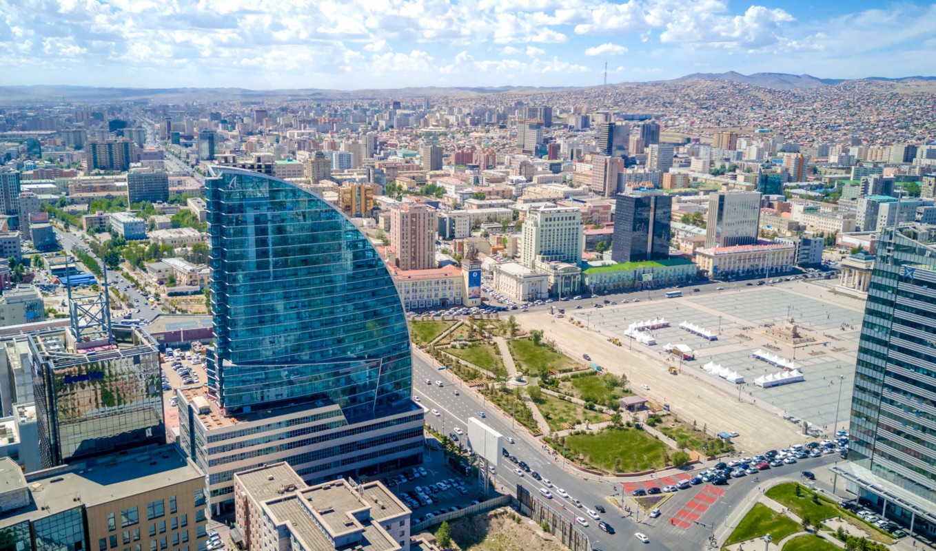 Хотел монголия. Монголия Улан Батор. Монголия столица Улан Батор. Blue Sky Tower Улан-Батор. Central Tower Улан-Батор.